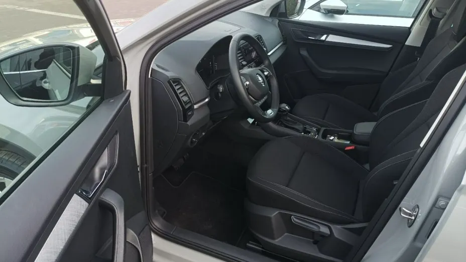 SKODA Karoq -