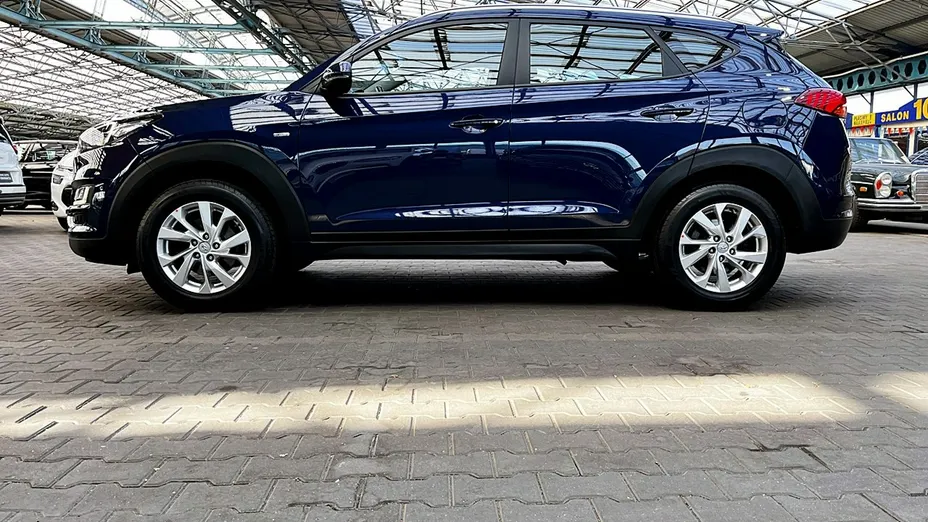 HYUNDAI Tucson -