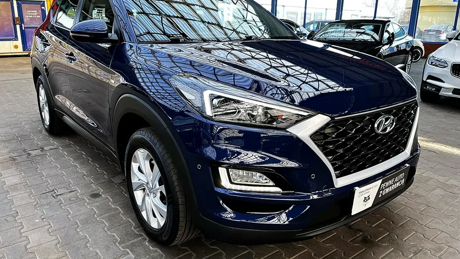 HYUNDAI Tucson -