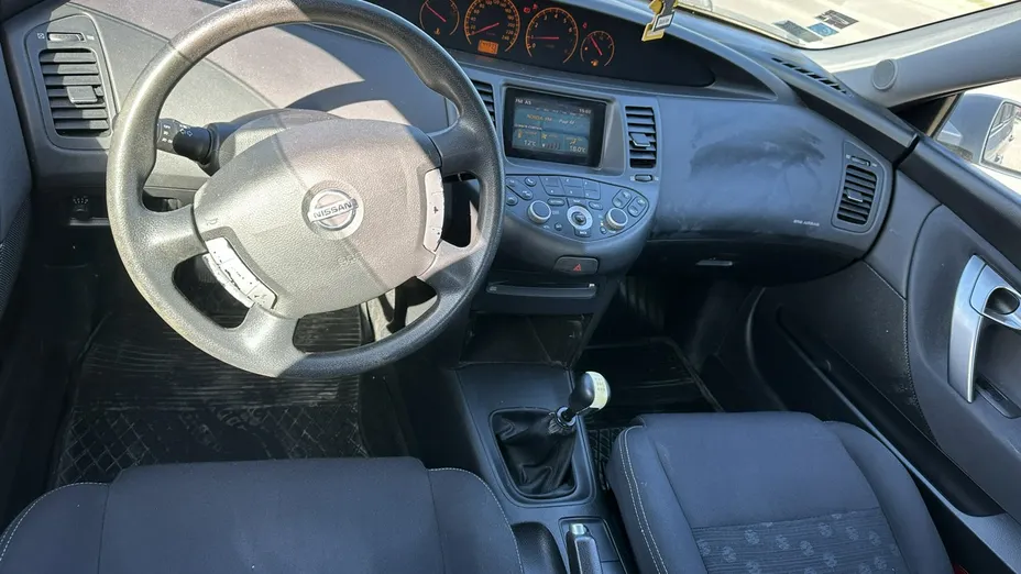 NISSAN Primera -