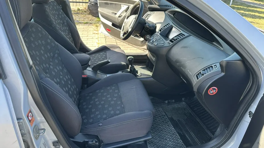 NISSAN Primera -