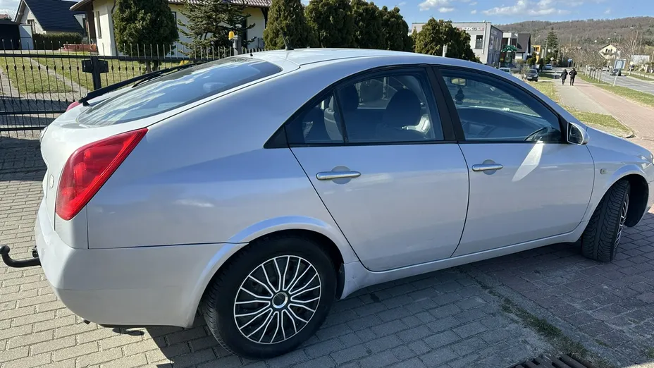 NISSAN Primera -