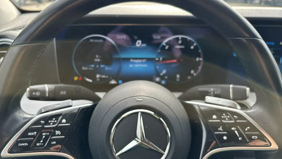 MERCEDES-BENZ E Klasa -