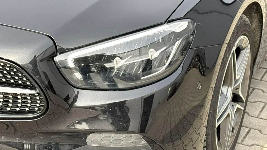 MERCEDES-BENZ E Klasa -