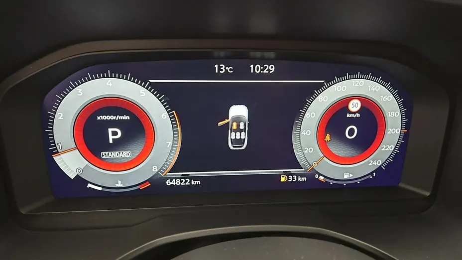 NISSAN Qashqai -