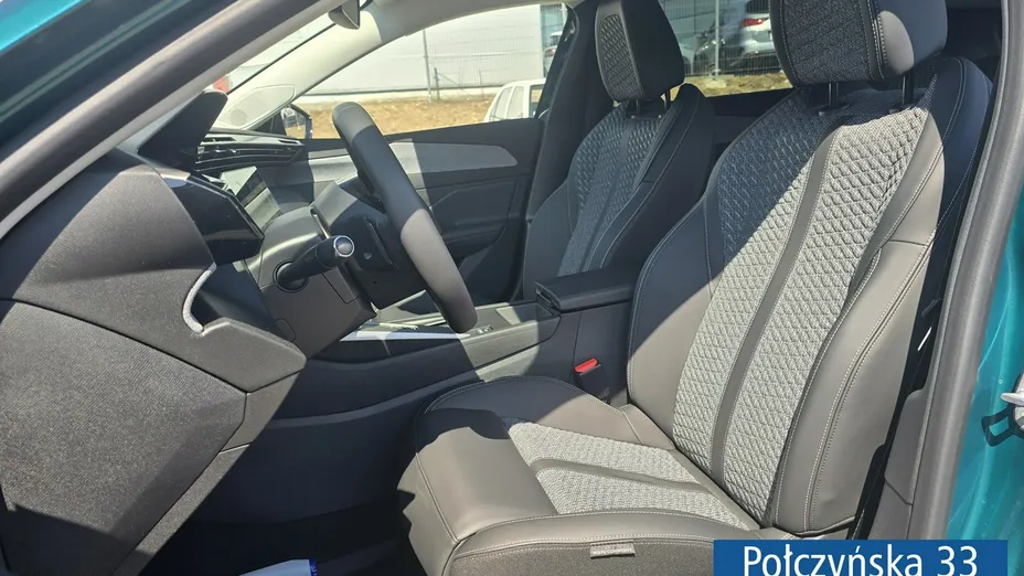 PEUGEOT 308 -