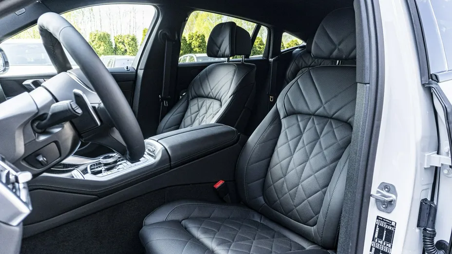 BMW X6 -