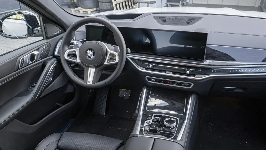 BMW X6 -
