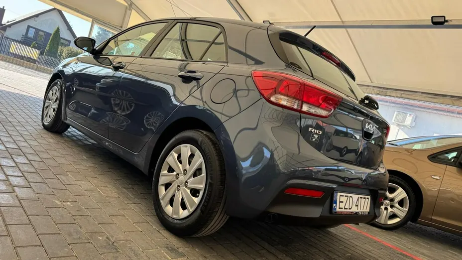 KIA Rio -