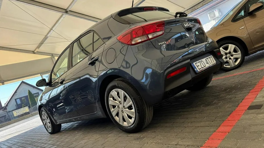 KIA Rio -