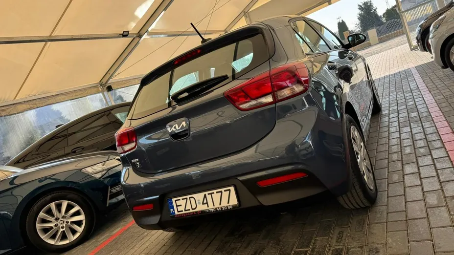 KIA Rio -