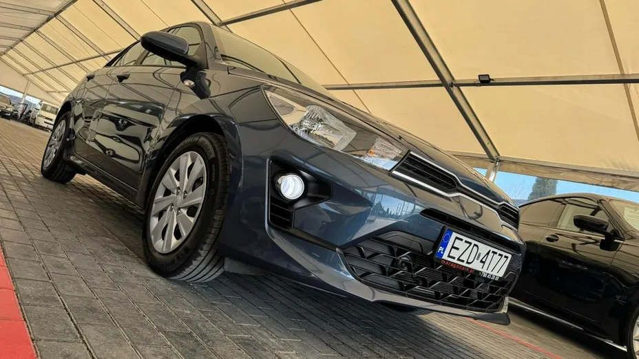 KIA Rio -
