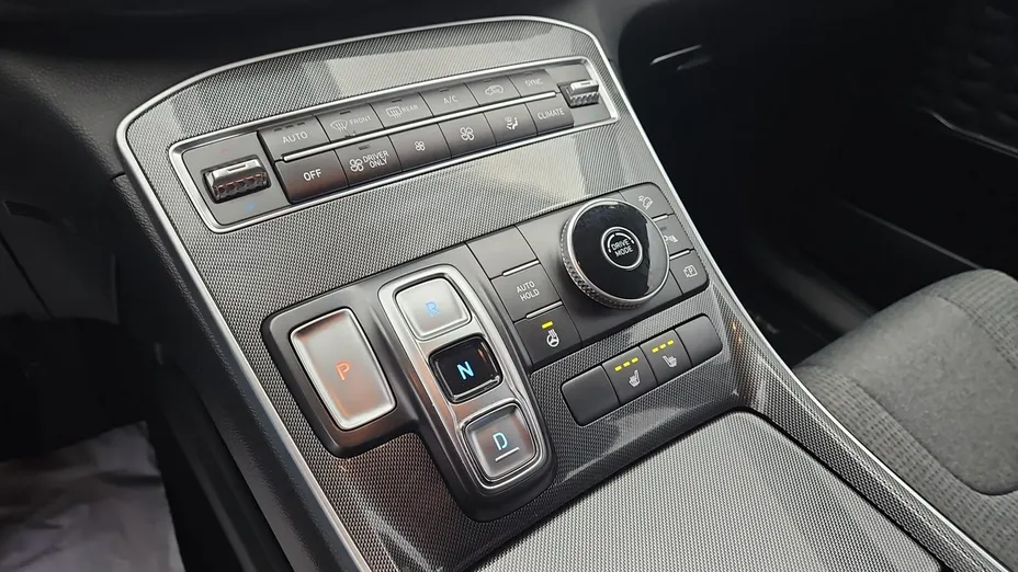 HYUNDAI Santa Fe -