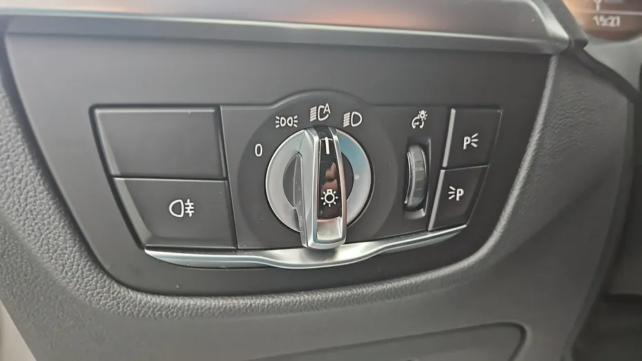 BMW iX3 -