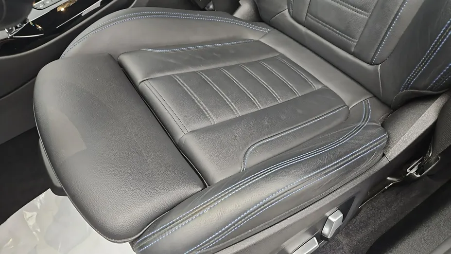 BMW iX3 -