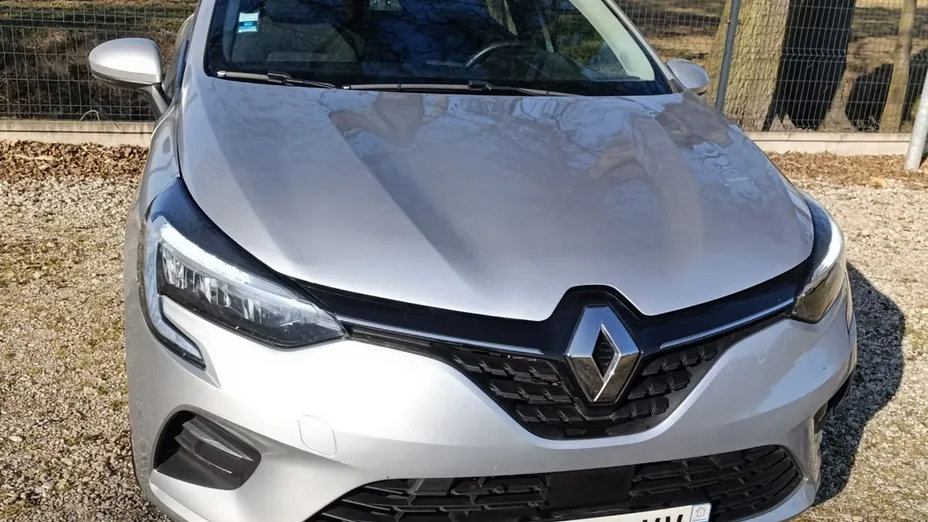 RENAULT Clio -