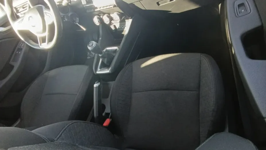 RENAULT Clio -