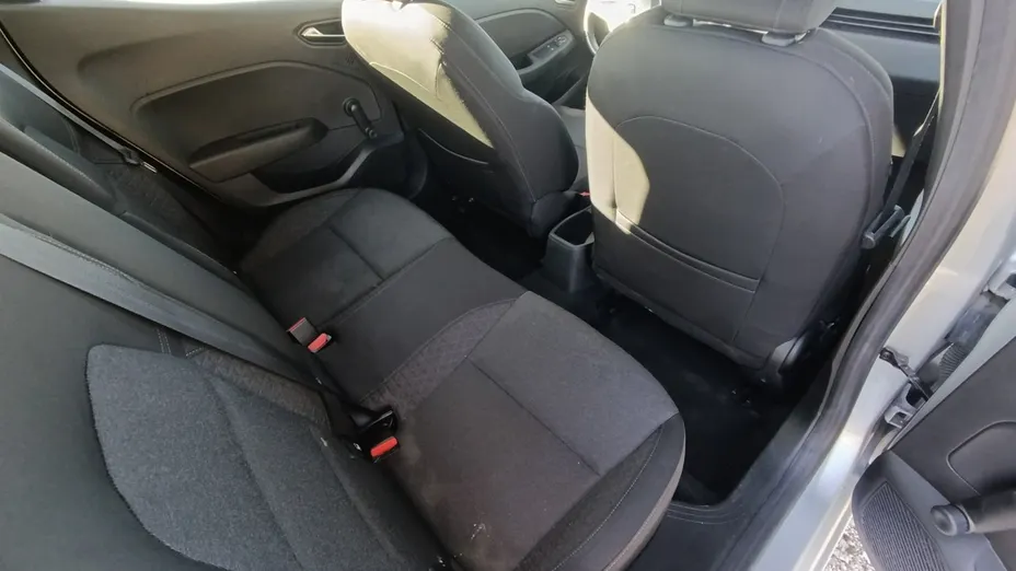 RENAULT Clio -
