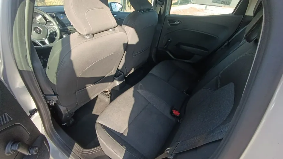 RENAULT Clio -