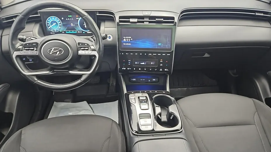 HYUNDAI Tucson -
