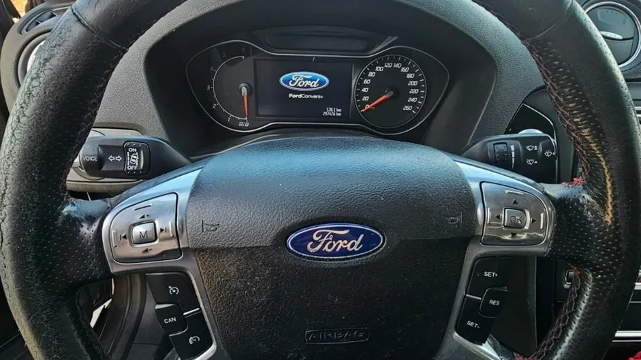 FORD Mondeo -