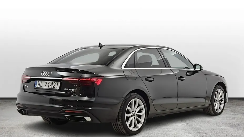 AUDI A4 -
