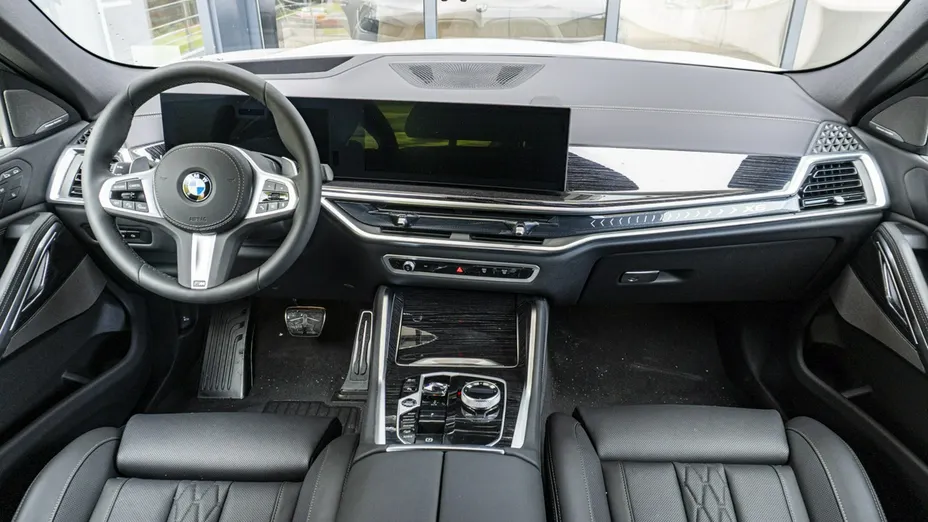 BMW X6 -