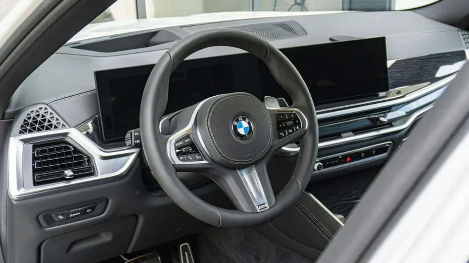 BMW X6 -