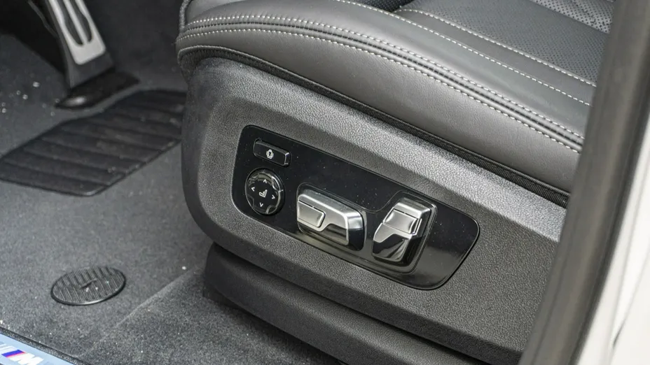 BMW X6 -