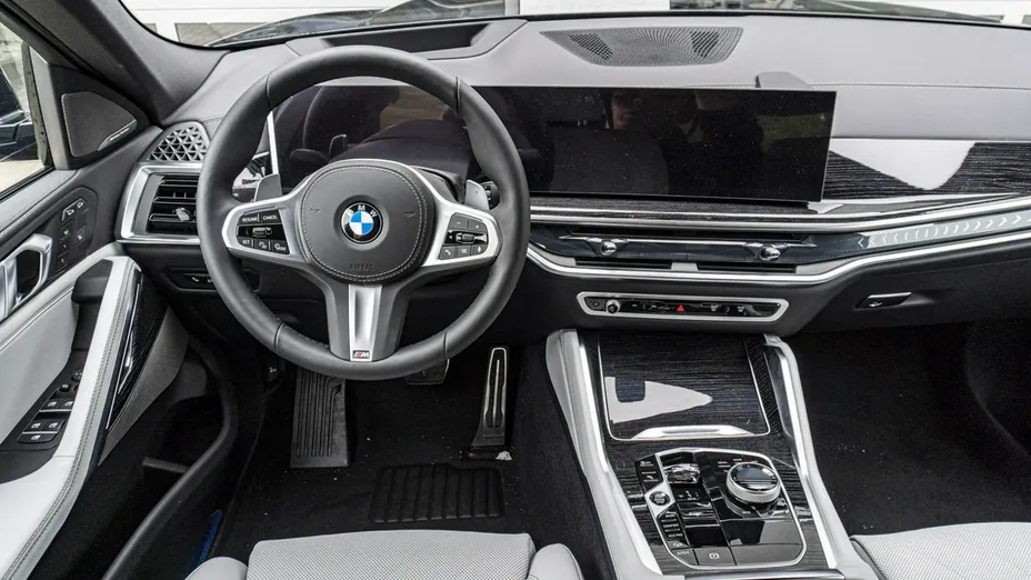 BMW X6 -