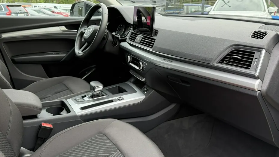 AUDI Q5 -