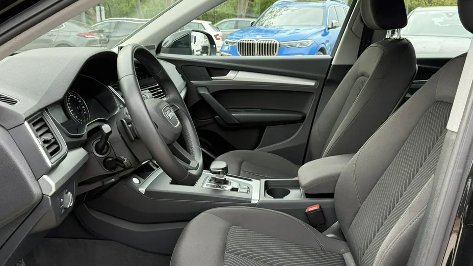 AUDI Q5 -