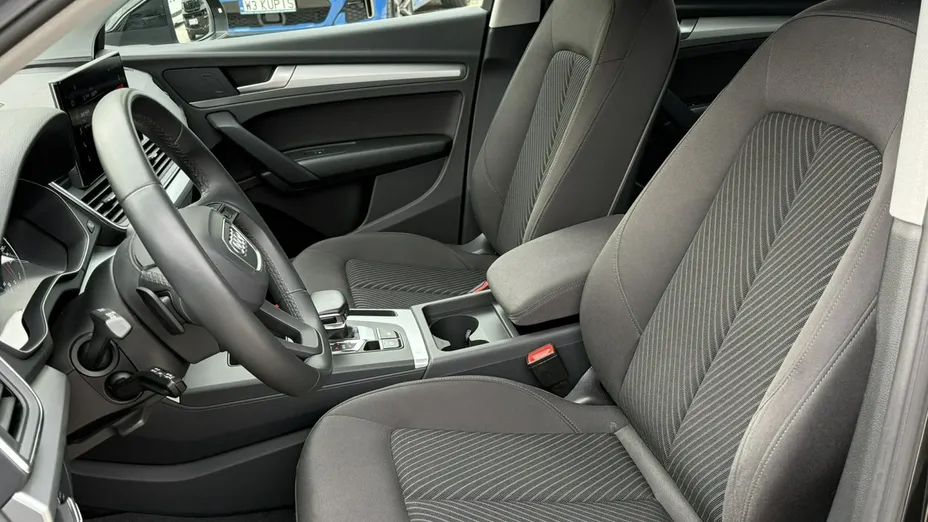 AUDI Q5 -