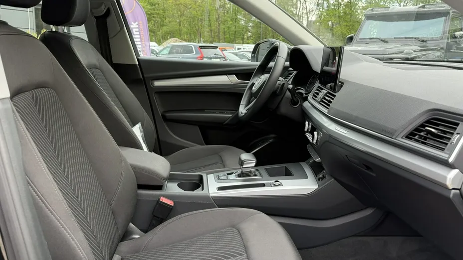 AUDI Q5 -