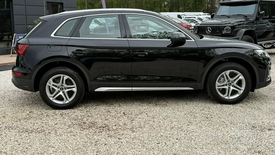 AUDI Q5 -