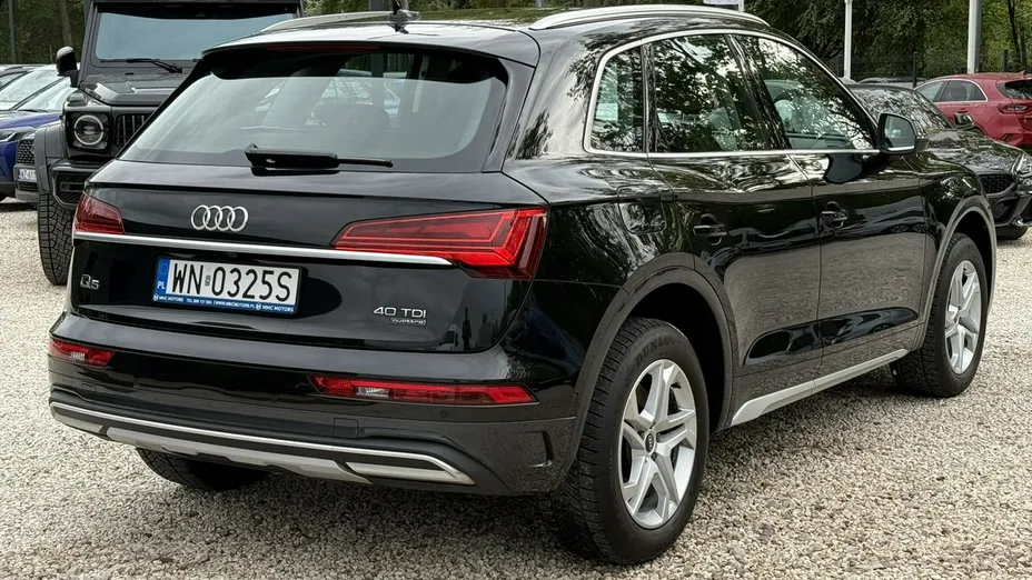 AUDI Q5 -