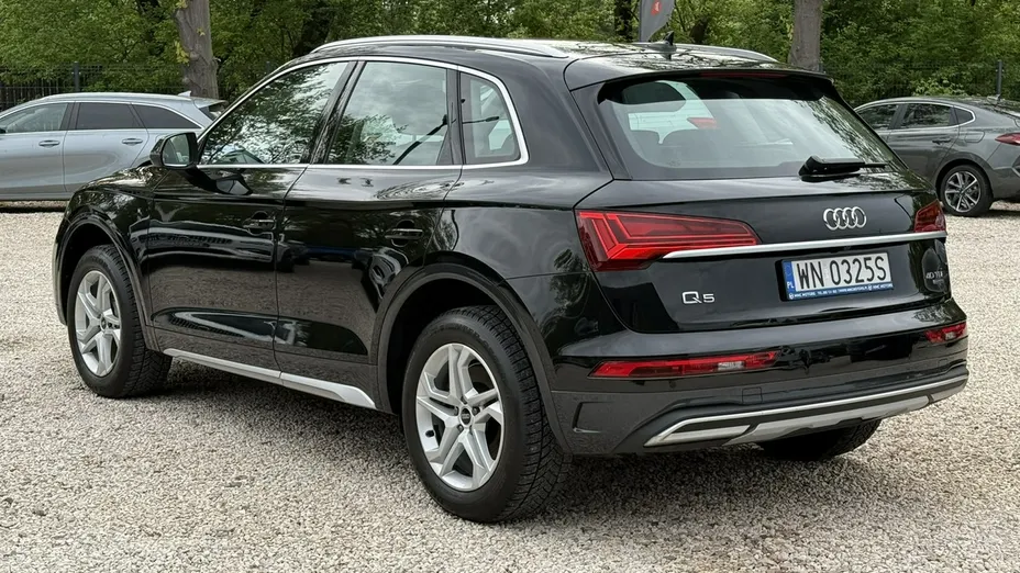 AUDI Q5 -