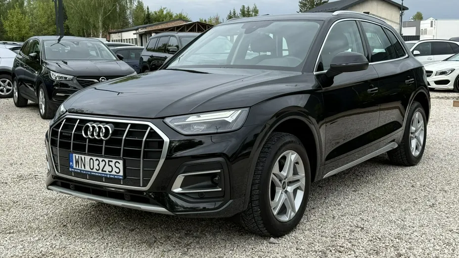 AUDI Q5 -