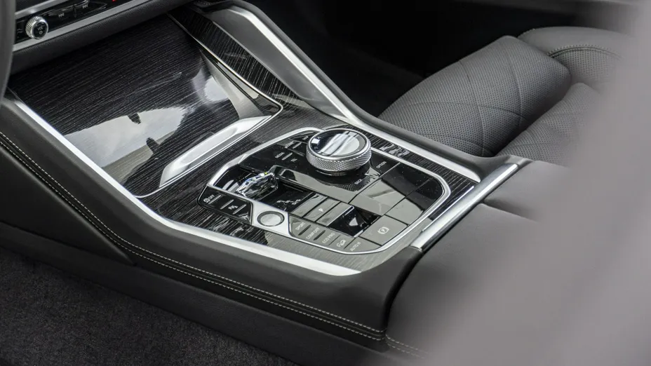 BMW X6 -