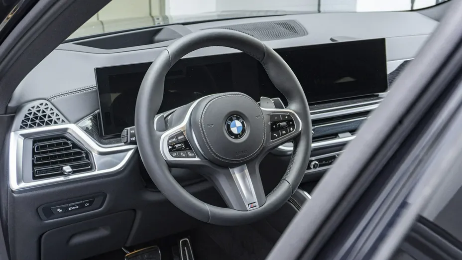 BMW X6 -