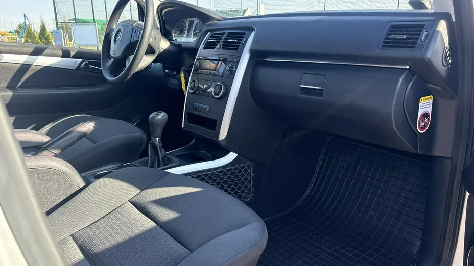 MERCEDES-BENZ B Klasa -