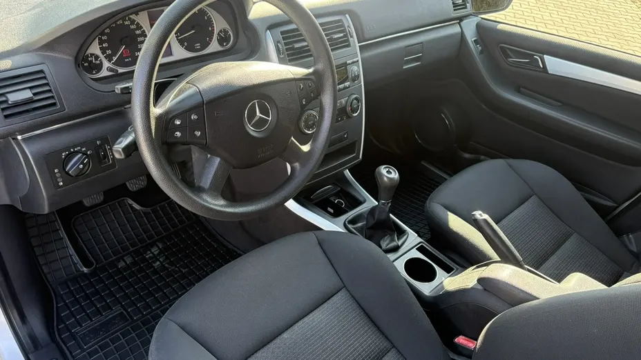MERCEDES-BENZ B Klasa -