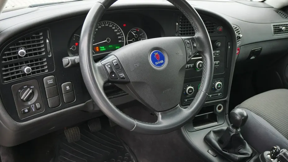 SAAB 9-5 -
