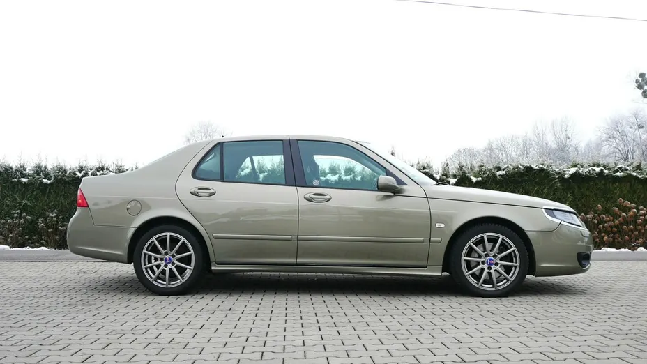 SAAB 9-5 -