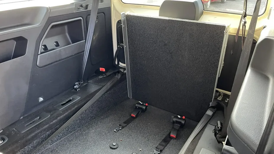 VOLKSWAGEN Caddy -