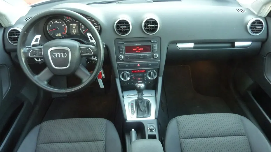 AUDI A3 -