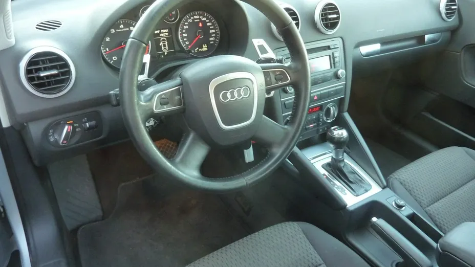 AUDI A3 -