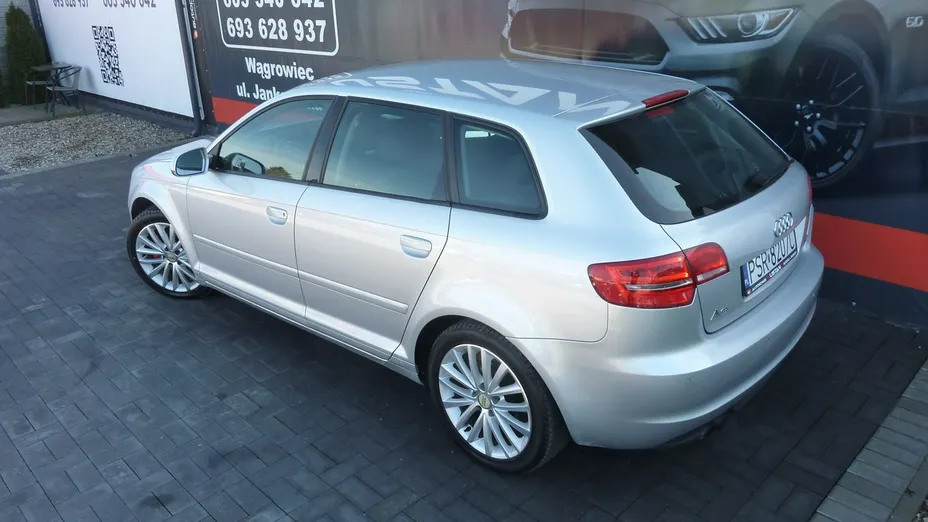AUDI A3 -