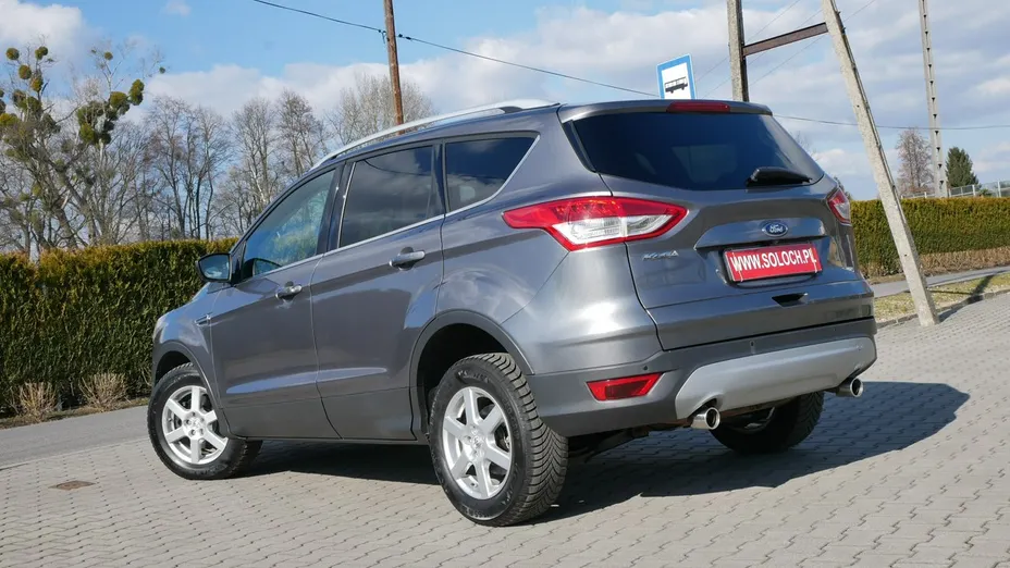 FORD Kuga -