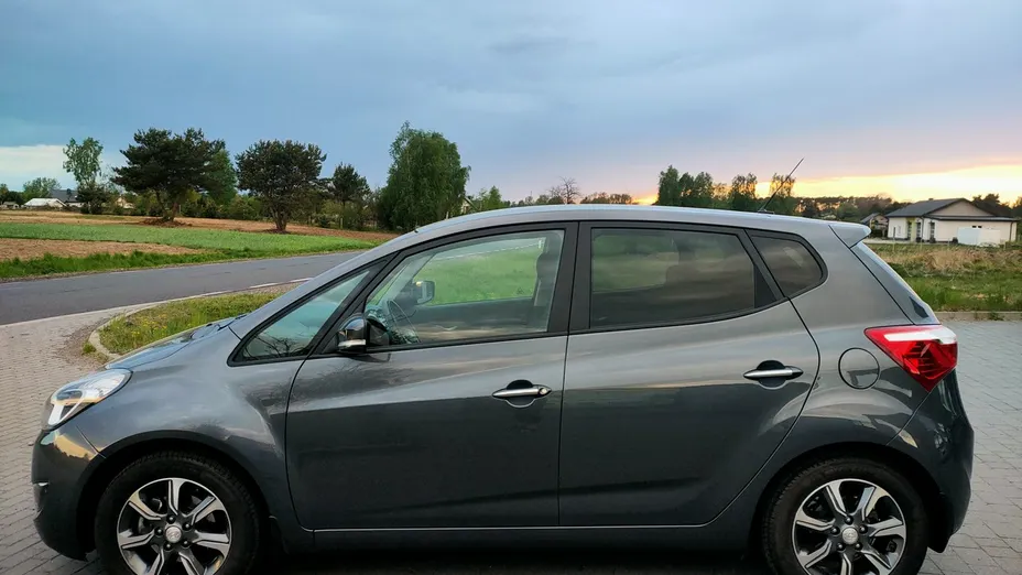 HYUNDAI ix20 -